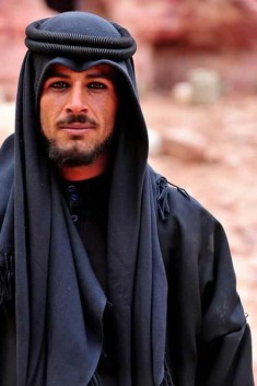 Arabswagger: Bedouin Man