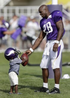 NFL players and their adorable kids at training camp